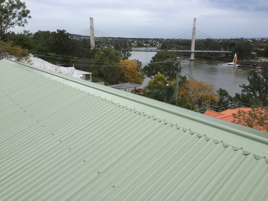 Cost of Replacing Roof Tiles with Colorbond in 2025