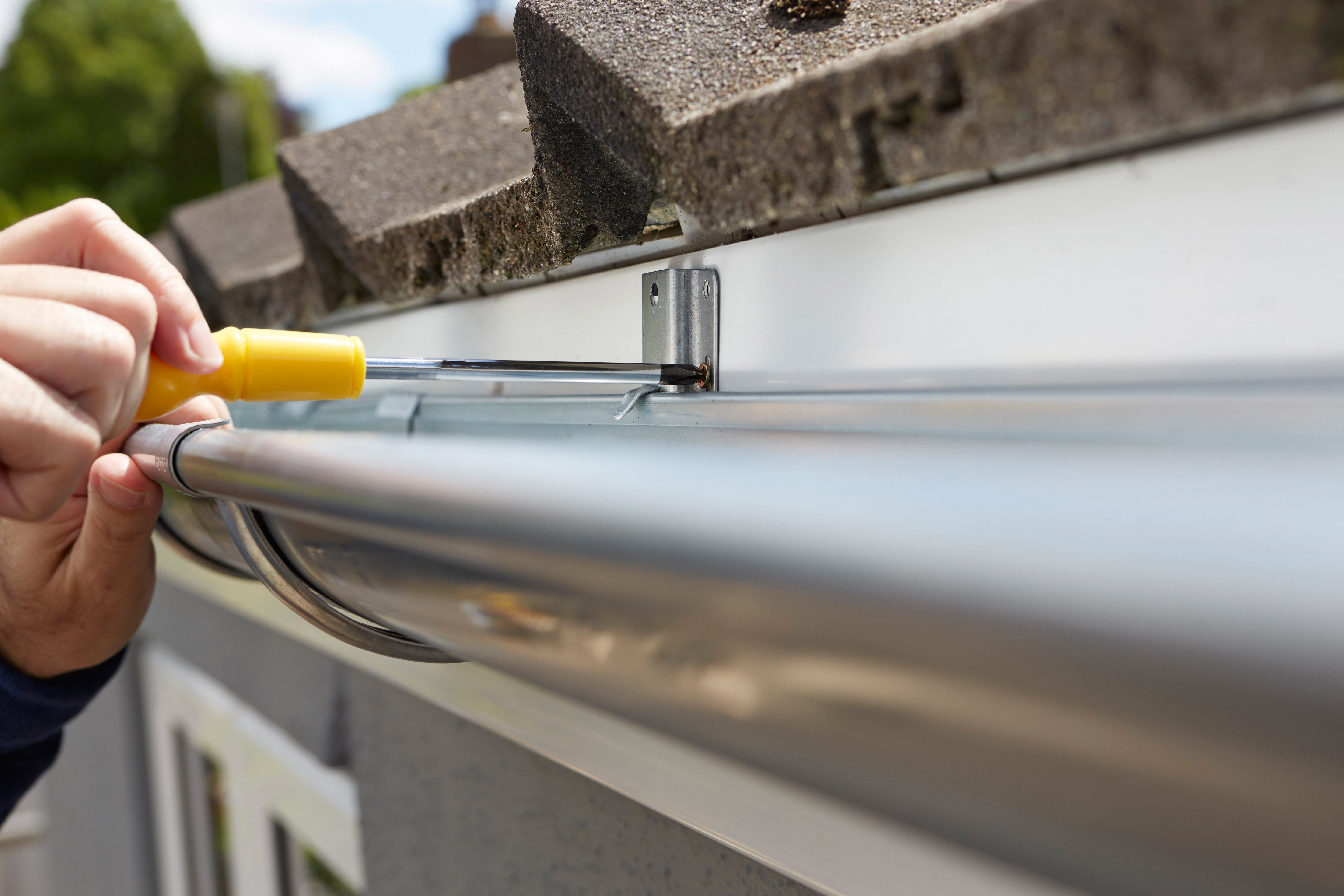 How to Maintain Your Gutters and Downpipes